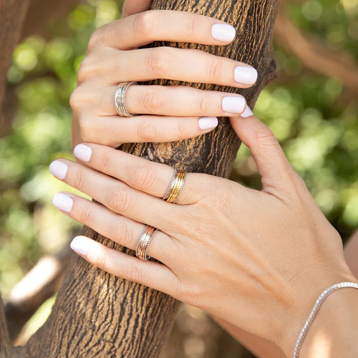 Practical Reasons to Wear Spinner Rings Daily – dannynewfeldjewelry