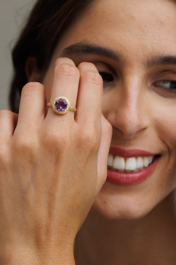 Amethyst 14K gold ring