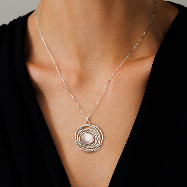 Organic Textured Pearl Pendant Necklace