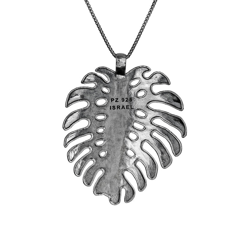 Leaf Pendant Necklace