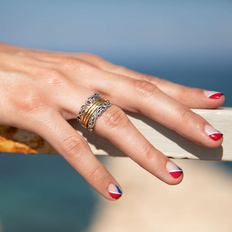Lace Spinner Ring