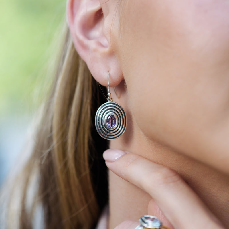 Oval Gemstone Textured Earrings