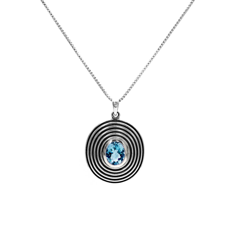 Oval Gemstone Textured Necklace