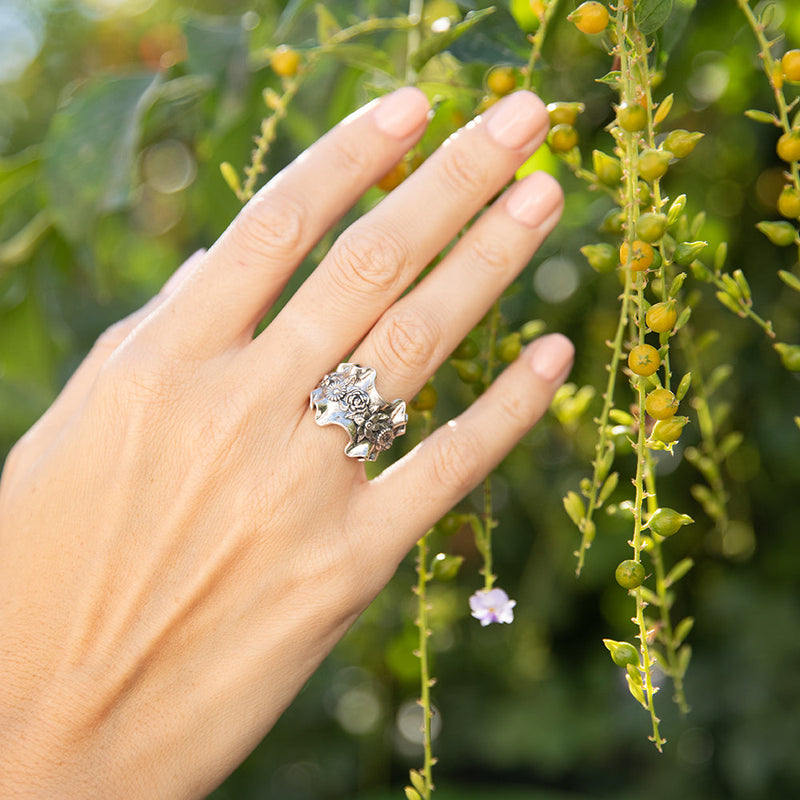 Floral Ruffle Ring