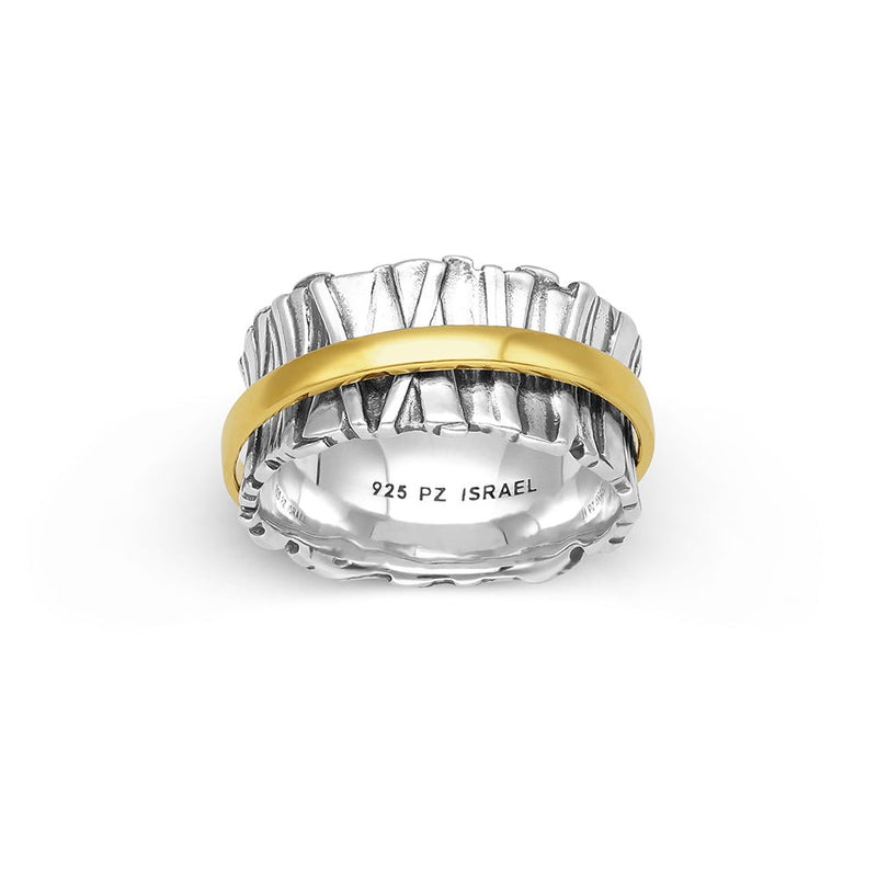 Ruffle Spinner Ring