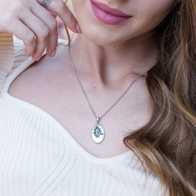 Personalized Floral Pendant Necklace