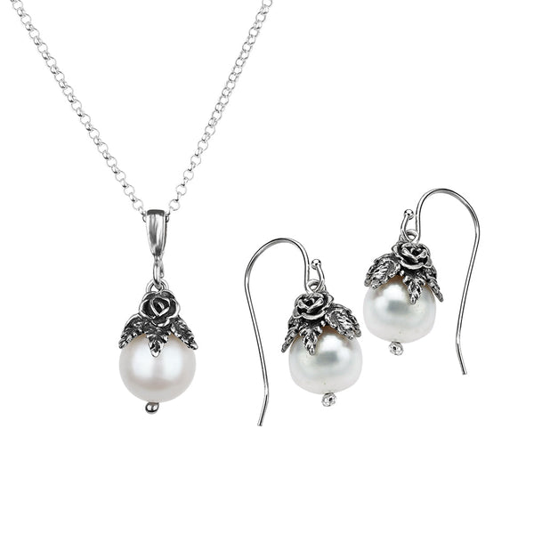 Set of Floral Pearl Necklace & Earrings