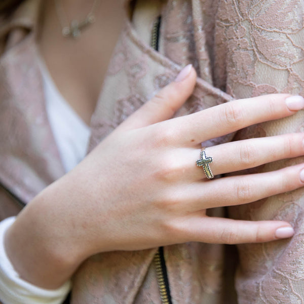 Sideways Cross Ring